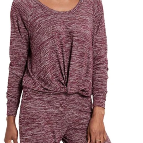 Ugg Lounge Set - Picture 2 of 6